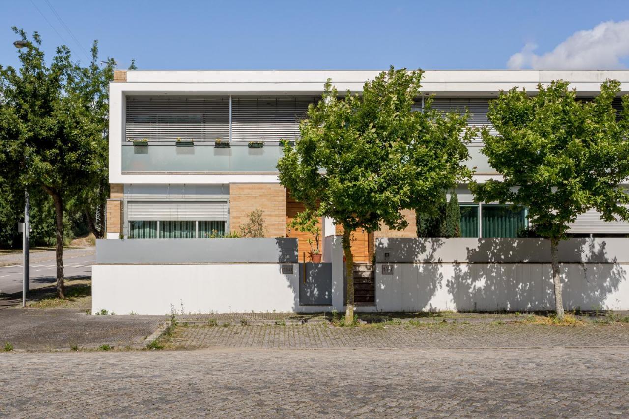 Joivy Sleek House Balcony & 2 Terraces In Porto Appartement Maía Buitenkant foto